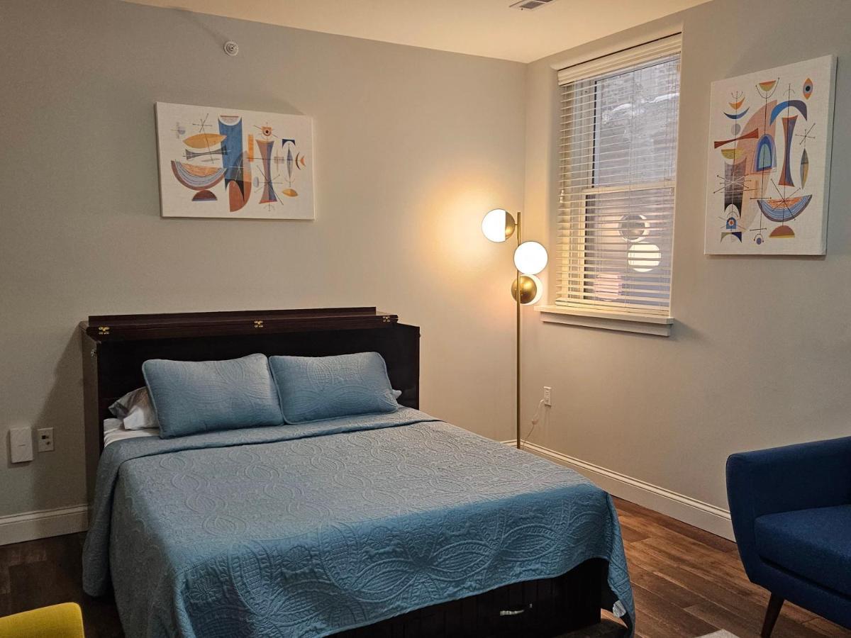 Cozy Studio At The Historic Inman Champaign Exteriér fotografie